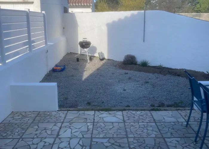 Petite Maison A Proximite Commerces Et * La Guérinière